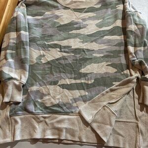 American Eagle Outfitters Camouflage Sweatshirt - Green and Tan